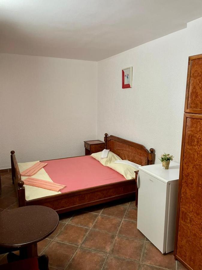 Vila Monte Hotel Budva Bagian luar foto