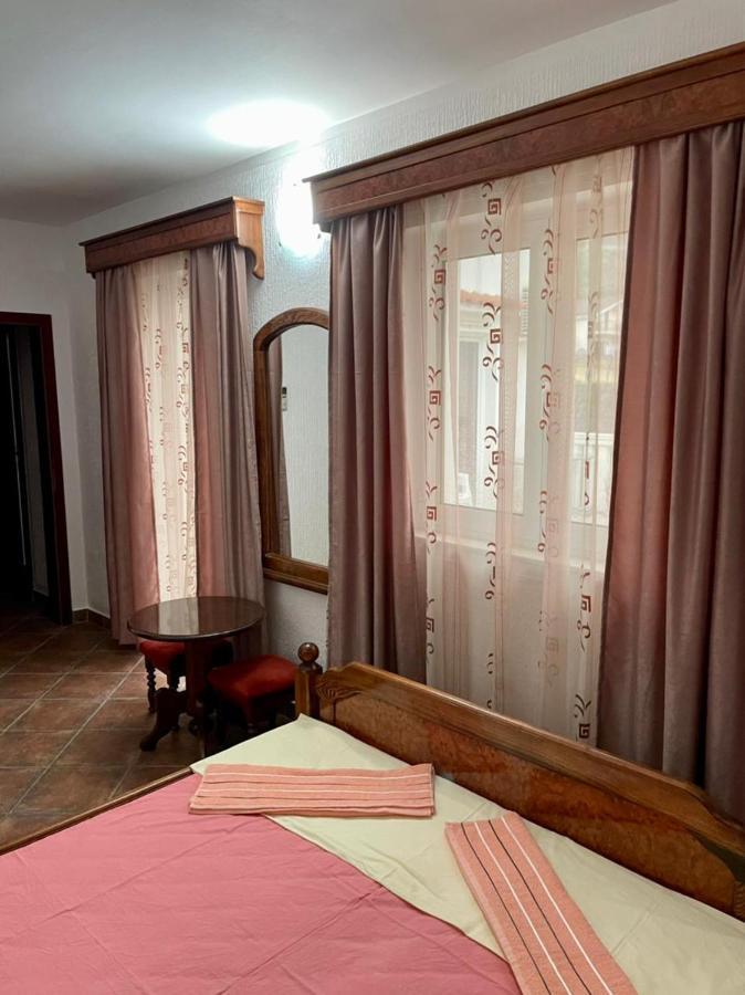 Vila Monte Hotel Budva Bagian luar foto