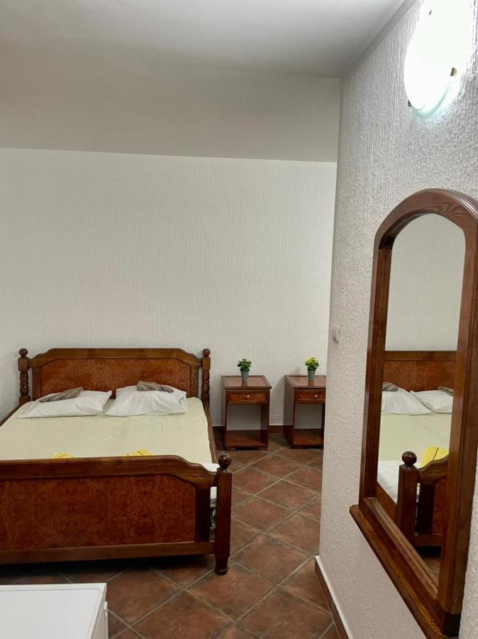 Vila Monte Hotel Budva Bagian luar foto