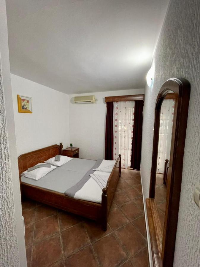 Vila Monte Hotel Budva Bagian luar foto