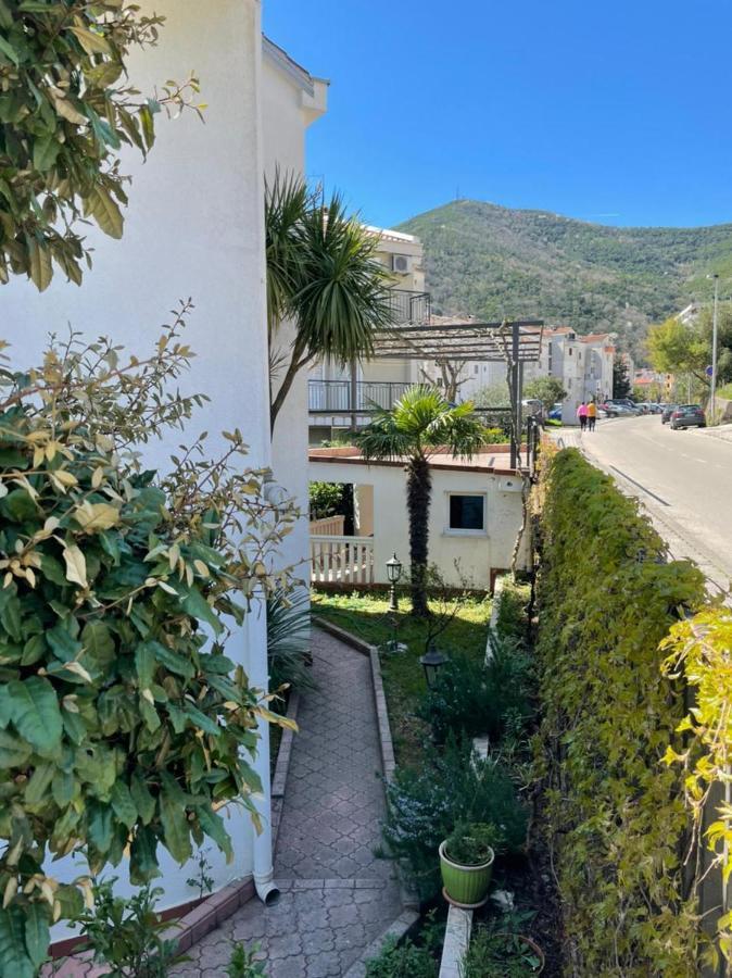 Vila Monte Hotel Budva Bagian luar foto