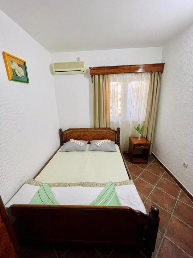 Vila Monte Hotel Budva Bagian luar foto