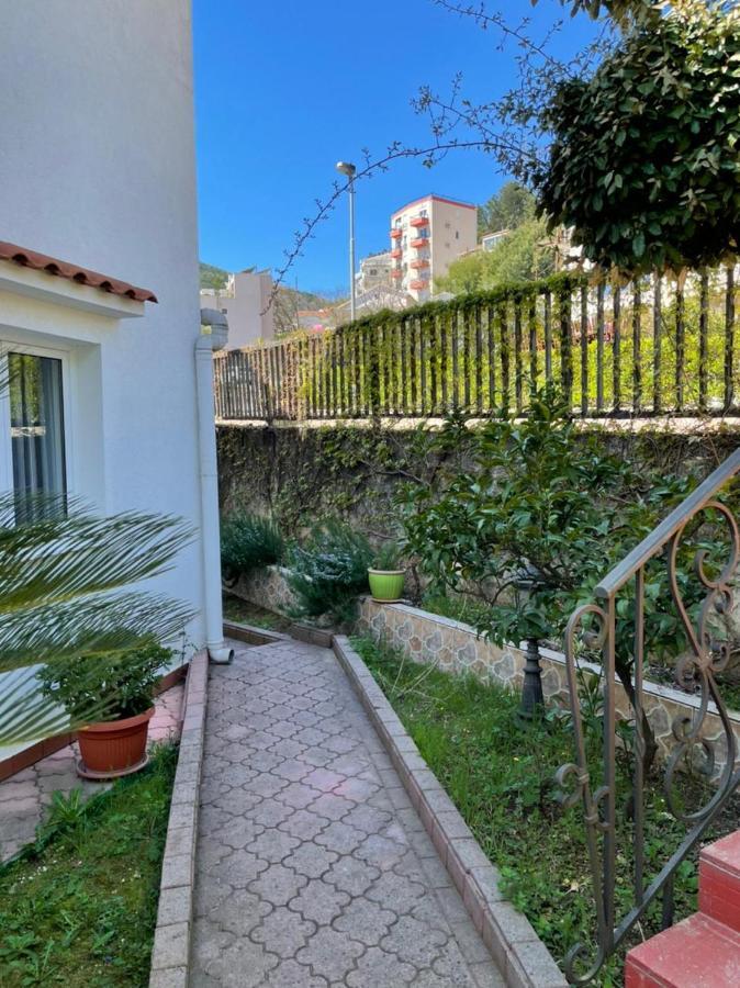 Vila Monte Hotel Budva Bagian luar foto