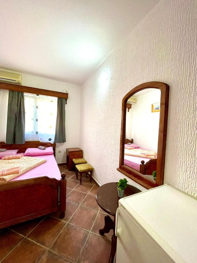 Vila Monte Hotel Budva Bagian luar foto